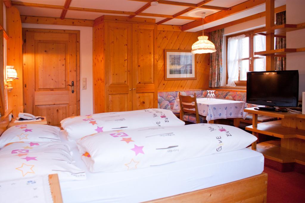 Hotel-Gasthof "Zur Muehle" Kaprun Δωμάτιο φωτογραφία
