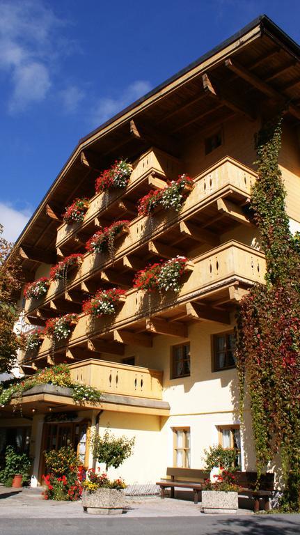 Hotel-Gasthof "Zur Muehle" Kaprun Εξωτερικό φωτογραφία